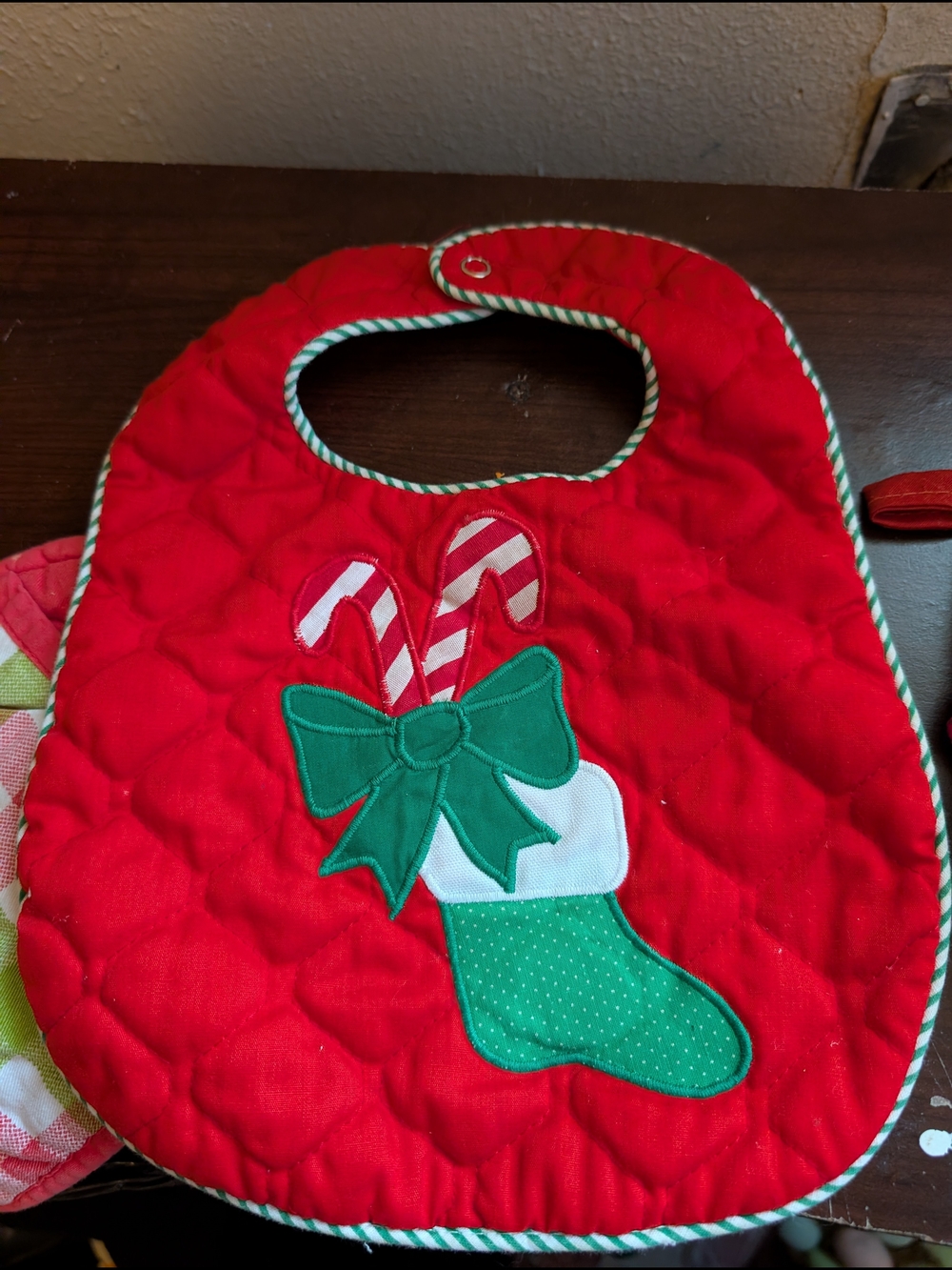 Vintage Handmade Christmas Quilted Baby Bib Retro Toddler Holiday Nursery